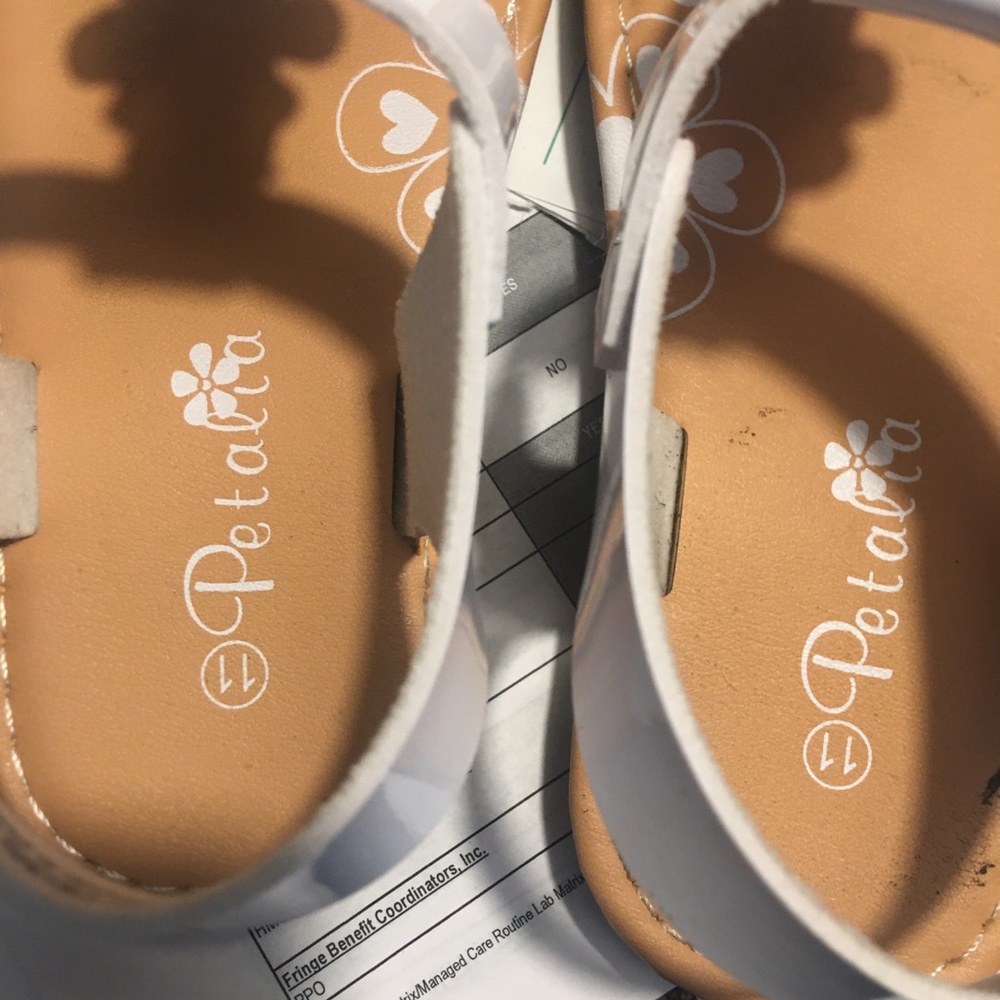 Girls Sandals size 11 - Picture 8 of 8